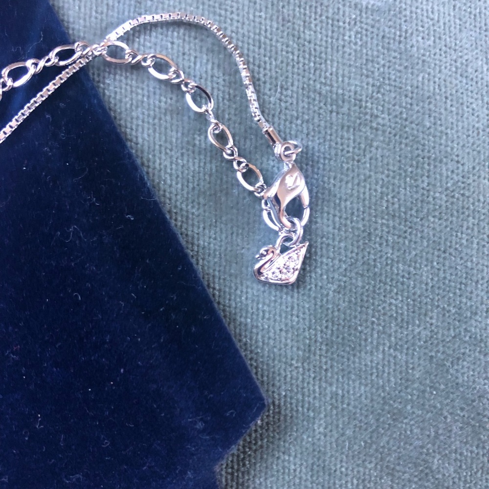 Swarvoski NECKLACE ONLY